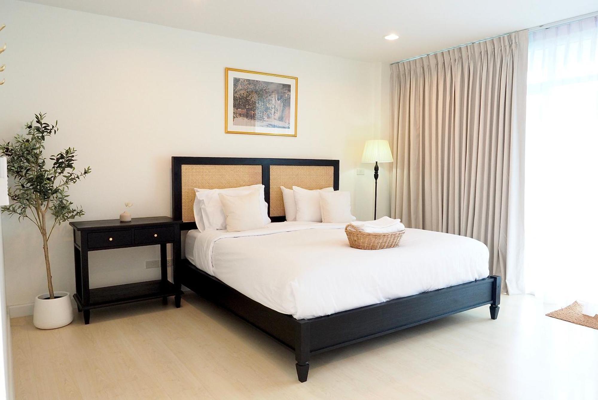 The Beach Bangsaen By Thanthita Next To Wonnapa Beach Free Disney Plus Dış mekan fotoğraf